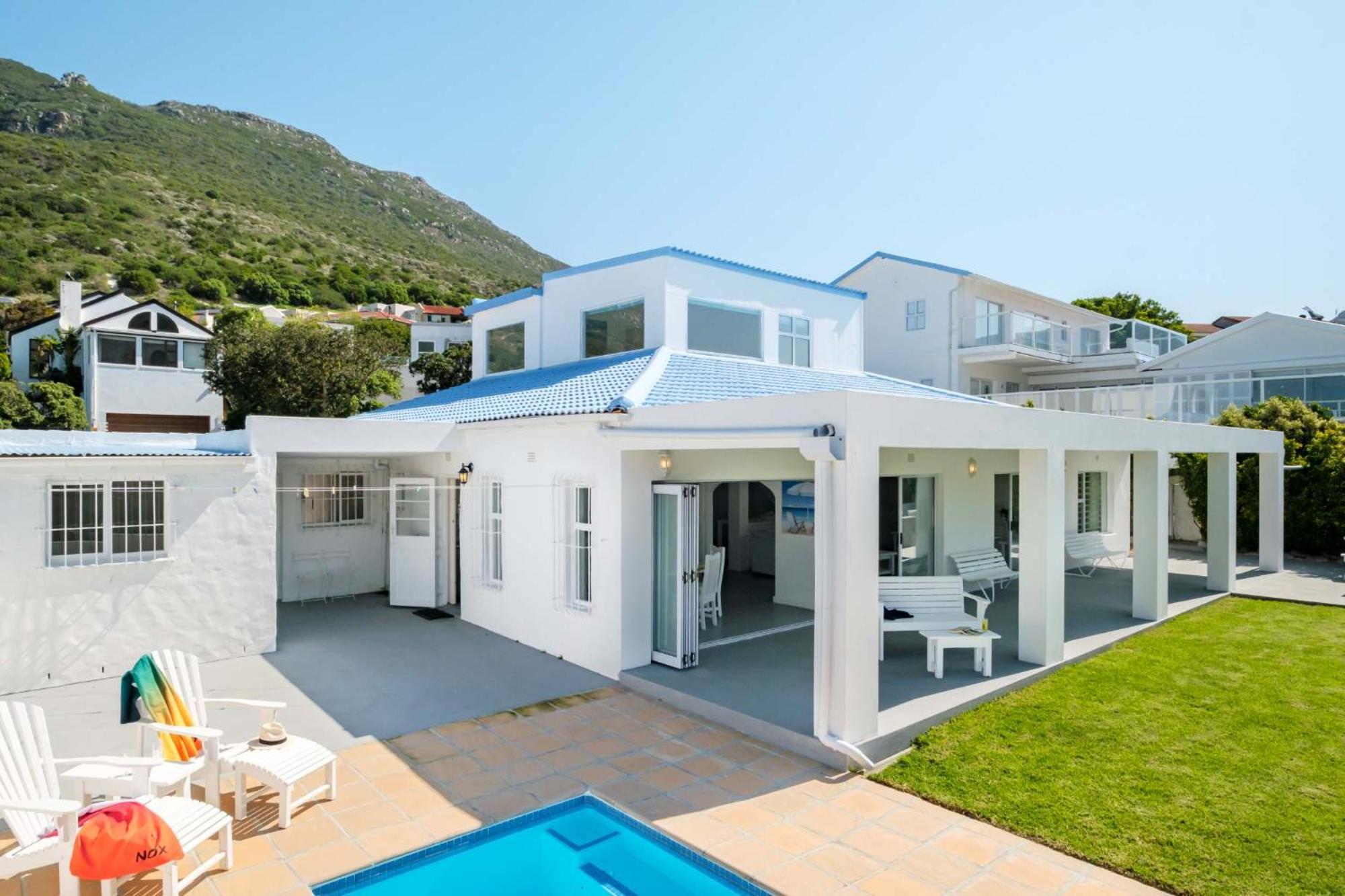Santorini Holiday home Cape Town